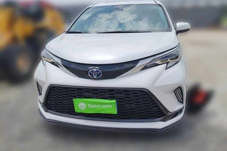 Used Toyota Granvia 2023 2.5L Hybrid Prestige PLUS Edition Front