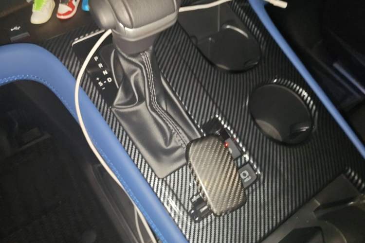 Used Toyota Granvia 2023 2.5L Hybrid Prestige PLUS Edition Gear Lever