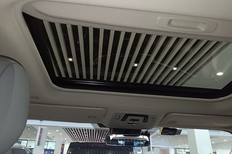 Used Toyota Granvia 2023 2.5L Hybrid Comfort Edition Headliner
