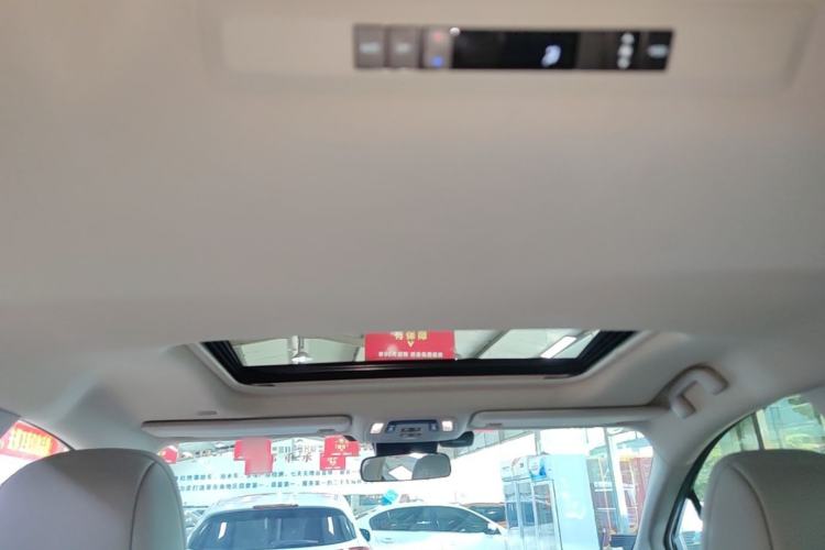 Used Toyota Granvia 2023 2.5L Hybrid Comfort Edition Headliner