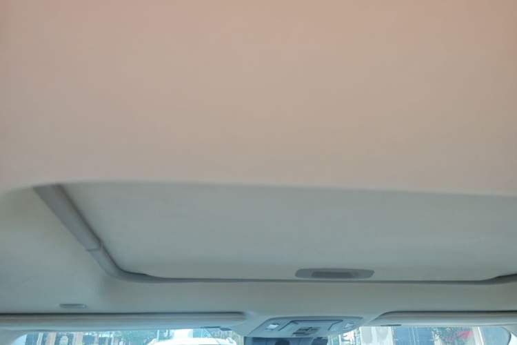 Used Toyota Granvia 2023 2.5L Hybrid Comfort Edition Headliner