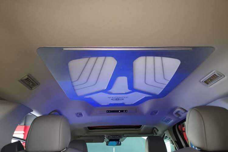 Used Toyota Granvia 2023 2.5L Hybrid Comfort Edition Headliner