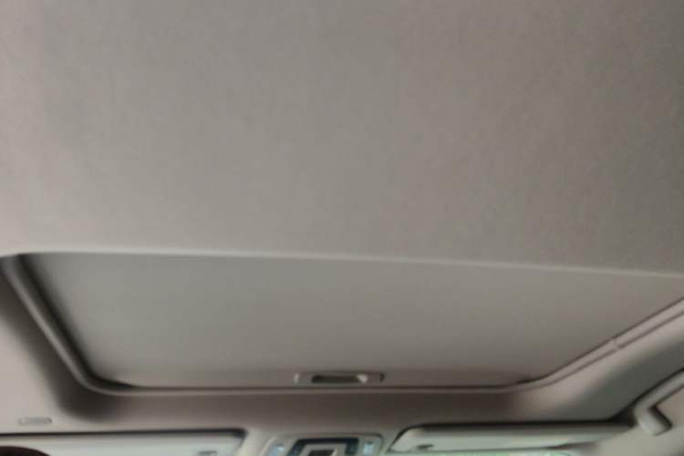Used Toyota Granvia 2023 2.5L Hybrid Prestige PLUS Edition Headliner