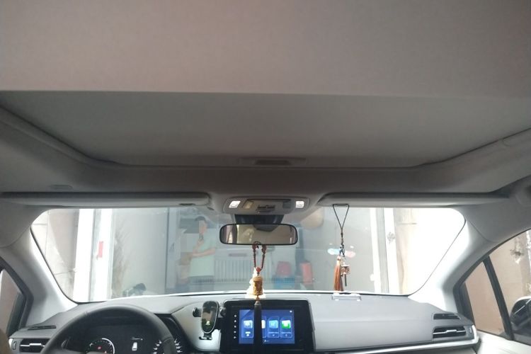 Used Toyota Granvia 2023 2.5L Hybrid Luxury Edition Headliner