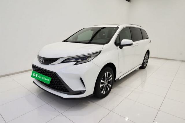 Used Toyota Granvia 2023 2.5L Hybrid Luxury Edition