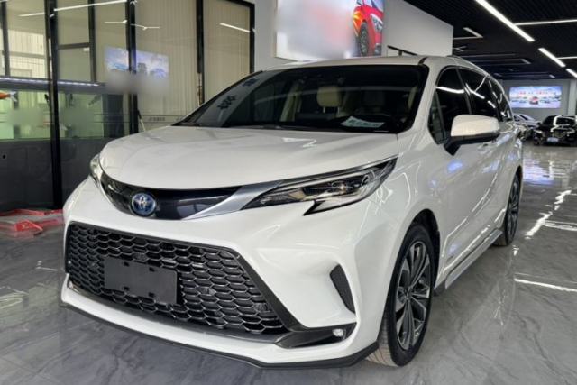 Used Toyota Granvia 2023 2.5L Hybrid Prestige PLUS Edition