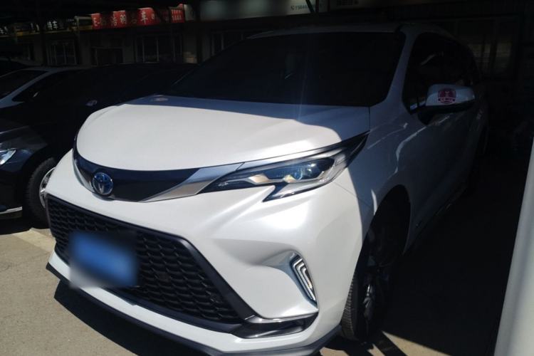 Used Toyota Granvia 2023 2.5L Hybrid Luxury Edition Guazi used car, China used car export, Used car for sale, Used  cars, Cheapest cars for sale