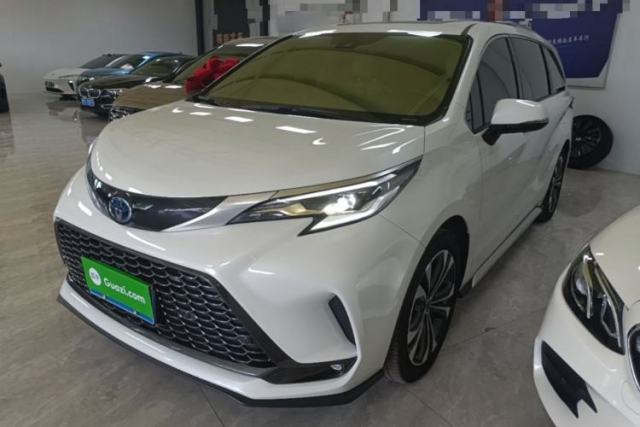 Used Toyota Granvia 2023 2.5L Hybrid Prestige PLUS Edition