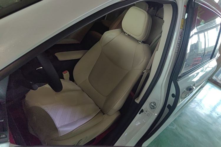 Used Toyota Granvia 2023 2.5L Hybrid Prestige PLUS Edition Left Front Seat