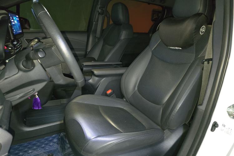 Used Toyota Granvia 2023 2.5L Hybrid Prestige VIP Edition Left Front Seat