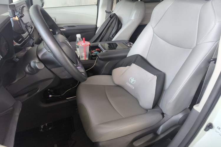 Used Toyota Granvia 2023 2.5L Hybrid Comfort Edition Left Front Seat