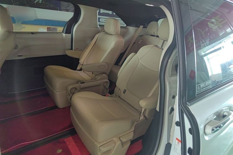 Used Toyota Granvia 2023 2.5L Hybrid Prestige PLUS Edition Left Rear Seat