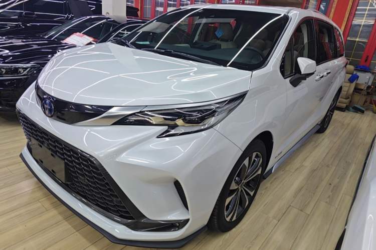 Used Toyota Granvia 2023 2.5L Hybrid Prestige PLUS Edition Guazi used car, China used car export, Used car for sale, Used  cars, Cheapest cars for sale
