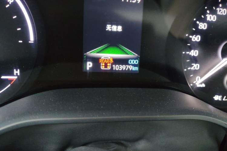 Used Toyota Granvia 2023 2.5L Hybrid Comfort Edition Odometer Close Up