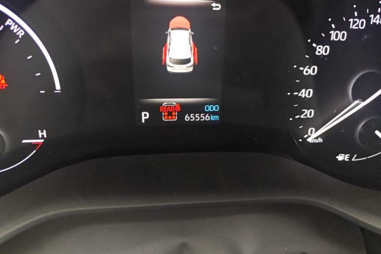Used Toyota Granvia 2023 2.5L Hybrid Prestige PLUS Edition Odometer Close Up