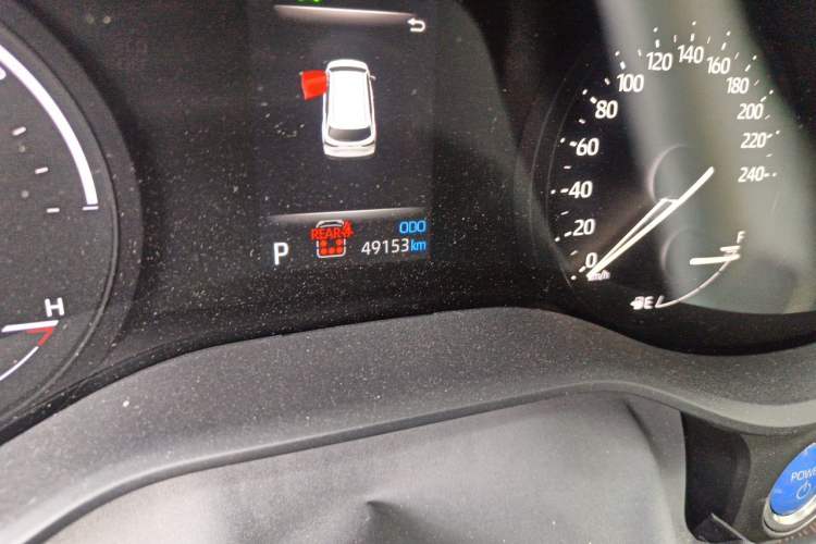 Used Toyota Granvia 2023 2.5L Hybrid Prestige PLUS Edition Odometer Close Up