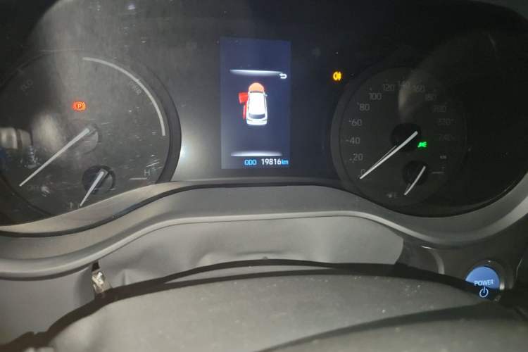 Used Toyota Granvia 2023 2.5L Hybrid Prestige PLUS Edition Odometer Close Up