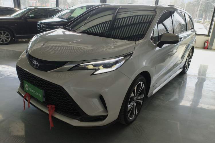 Used Toyota Granvia 2023 2.5L Hybrid Prestige PLUS Edition Guazi used car, China used car export, Used car for sale, Used  cars, Cheapest cars for sale
