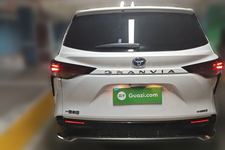 Used Toyota Granvia 2023 2.5L Hybrid Prestige PLUS Edition Rear