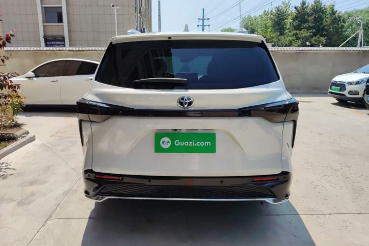 Used Toyota Granvia 2023 2.5L Hybrid Prestige PLUS Edition Rear