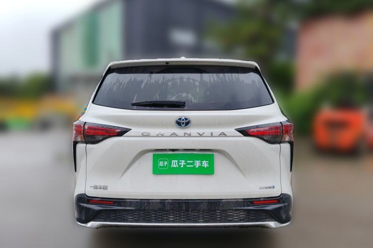 Used Toyota Granvia 2023 2.5L Hybrid Comfort Edition Rear
