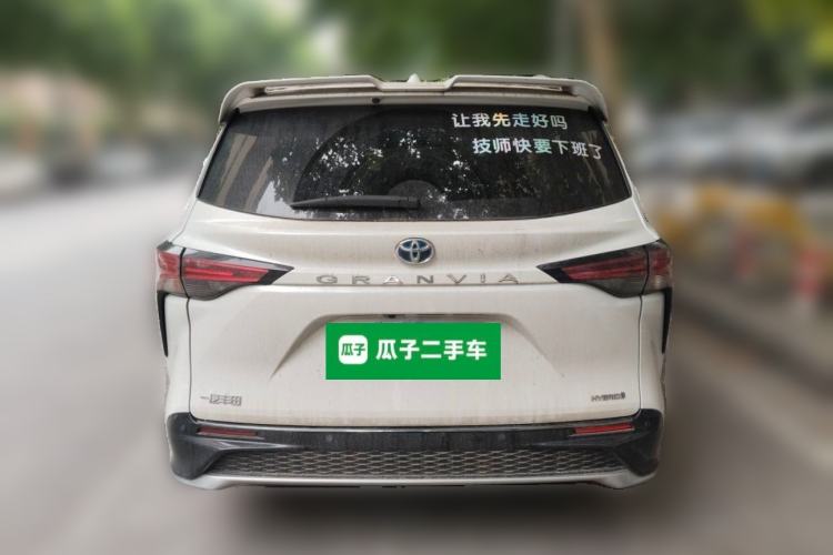 Used Toyota Granvia 2023 2.5L Hybrid Prestige PLUS Edition Rear