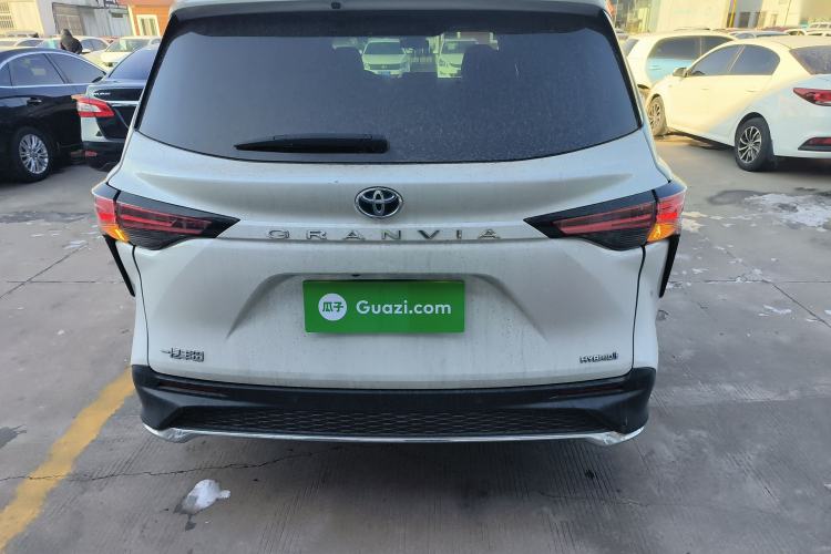 Used Toyota Granvia 2023 2.5L Hybrid Comfort Edition Rear