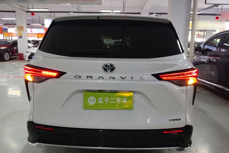Used Toyota Granvia 2023 2.5L Hybrid Prestige VIP Edition Rear
