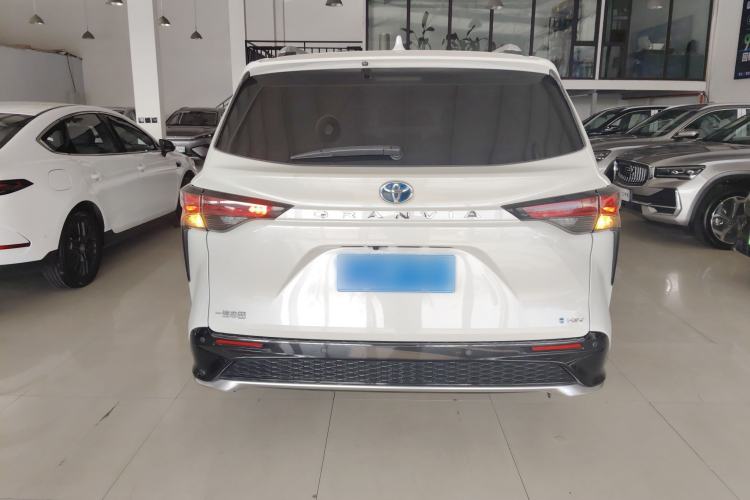 Used Toyota Granvia 2023 2.5L Hybrid Prestige PLUS Edition Rear