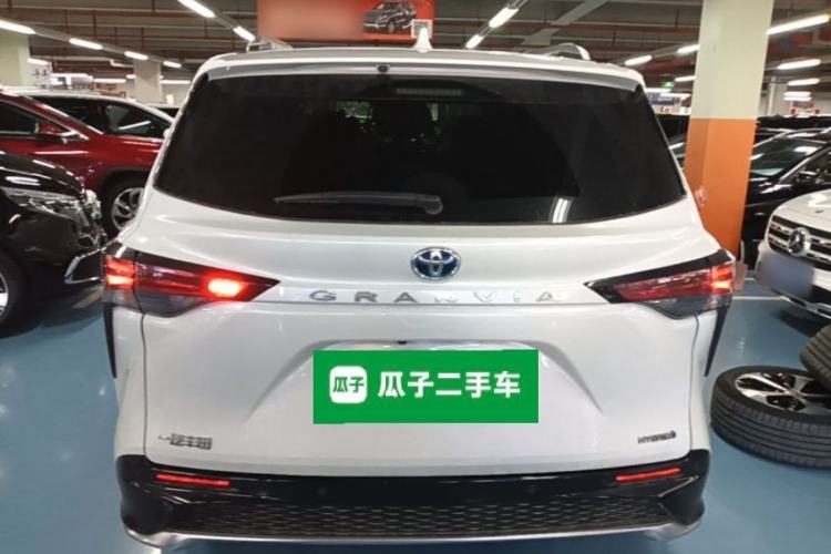Used Toyota Granvia 2023 2.5L Hybrid Prestige PLUS Edition Rear