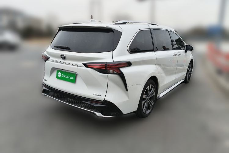 Used Toyota Granvia 2023 2.5L Hybrid Prestige PLUS Edition Rear Right 45 Deg