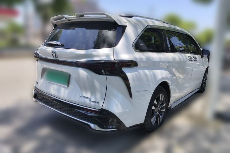 Used Toyota Granvia 2023 2.5L Hybrid Prestige Wellness PLUS Edition Rear Right 45 Deg