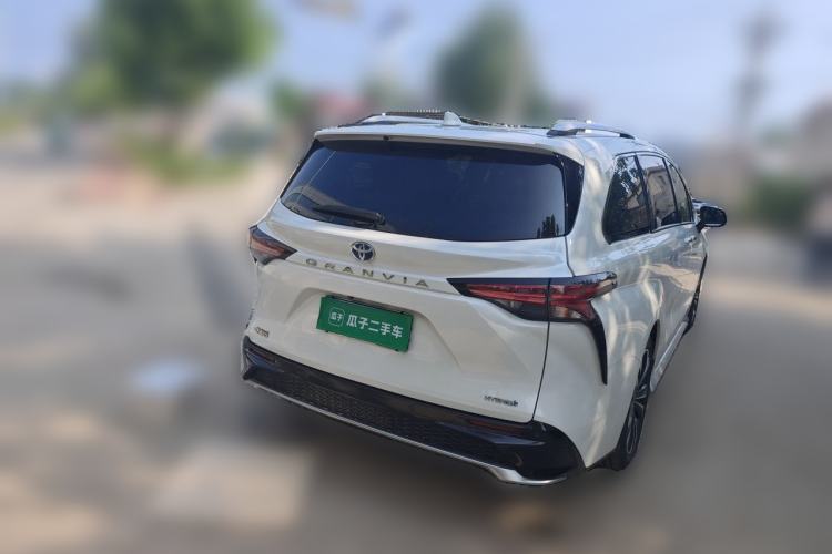 Used Toyota Granvia 2023 2.5L Hybrid Prestige Wellness PLUS Edition Rear Right 45 Deg