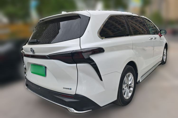 Used Toyota Granvia 2023 2.5L Hybrid Comfort Edition Rear Right 45 Deg