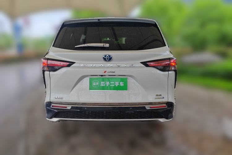 Used Toyota Granvia 2023 2.5L Hybrid Prestige PLUS Edition Rear