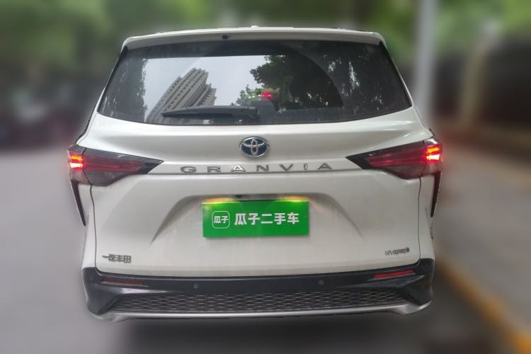 Used Toyota Granvia 2023 2.5L Hybrid Prestige PLUS Edition Rear