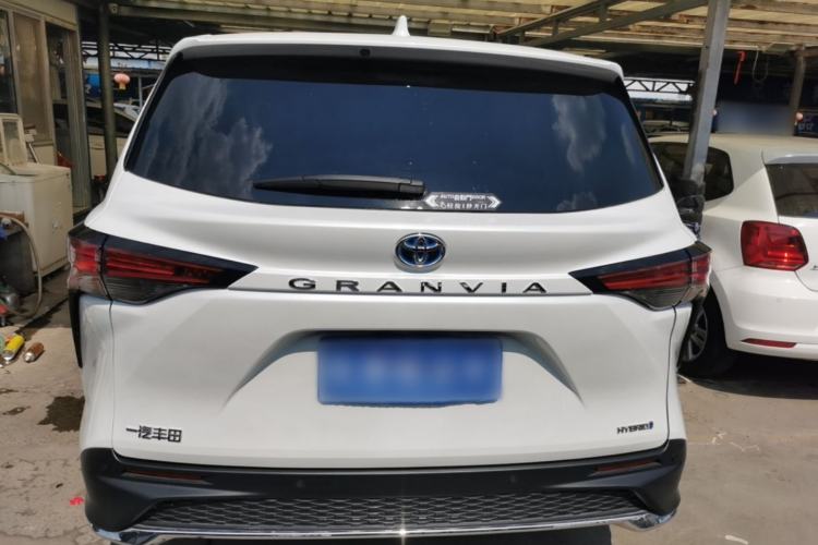 Used Toyota Granvia 2023 2.5L Hybrid Comfort Edition Rear