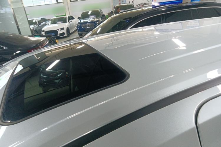 Used Toyota Granvia 2023 2.5L Hybrid Comfort Edition Roof