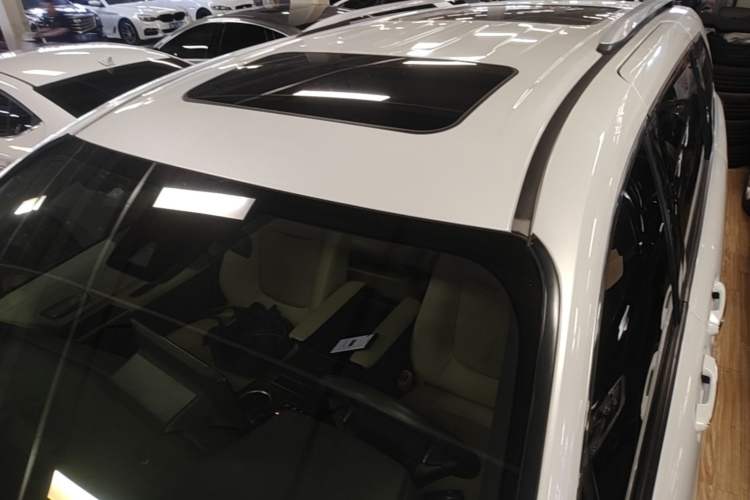 Used Toyota Granvia 2023 2.5L Hybrid Prestige PLUS Edition Roof
