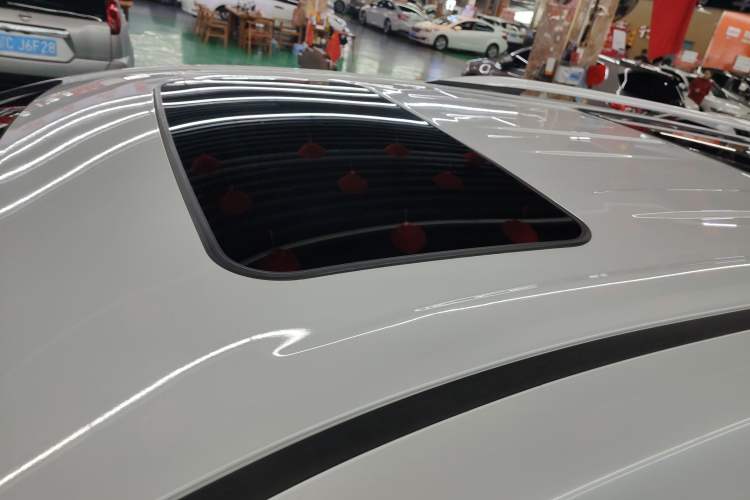 Used Toyota Granvia 2023 2.5L Hybrid Prestige PLUS Edition Roof