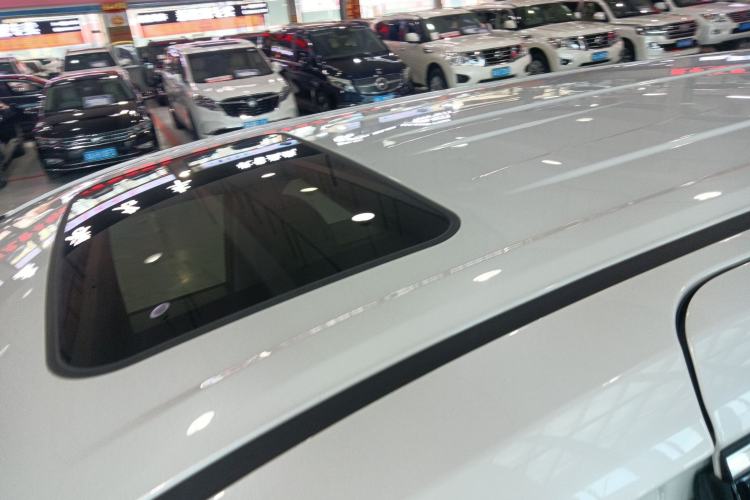Used Toyota Granvia 2023 2.5L Hybrid Comfort Edition Roof