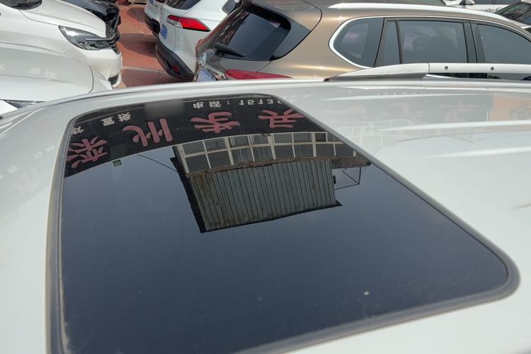 Used Toyota Granvia 2023 2.5L Hybrid Comfort Edition Roof