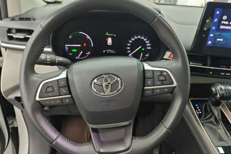 Used Toyota Granvia 2023 2.5L Hybrid Prestige PLUS Edition Steering Wheel