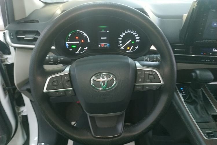 Used Toyota Granvia 2023 2.5L Hybrid Luxury Edition Steering Wheel
