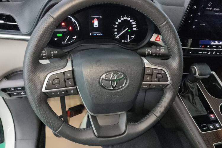 Used Toyota Granvia 2023 2.5L Hybrid Prestige PLUS Edition Steering Wheel
