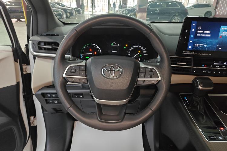 Used Toyota Granvia 2023 2.5L Hybrid Prestige PLUS Edition Steering Wheel