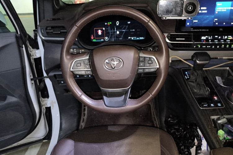 Used Toyota Granvia 2023 2.5L Hybrid Flagship VIP Edition Steering Wheel