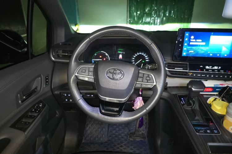 Used Toyota Granvia 2023 2.5L Hybrid Prestige VIP Edition Steering Wheel