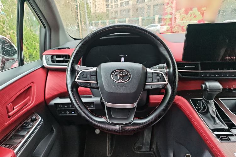 Used Toyota Granvia 2023 2.5L Hybrid Comfort Edition Steering Wheel
