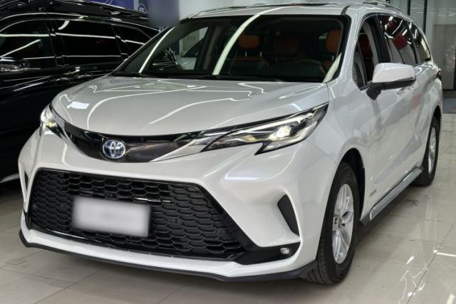 Used Toyota Granvia 2023 2.5L Hybrid Comfort Edition